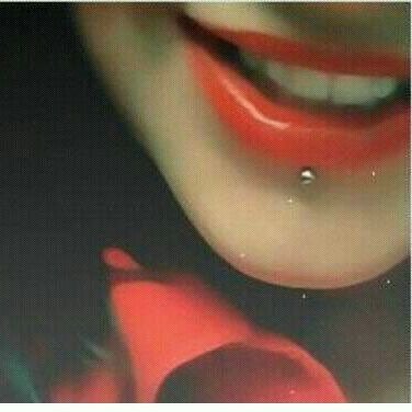 emeakjabri22's profile picture. 