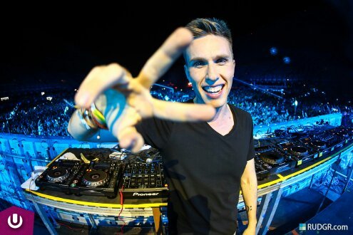 Fan club dedicated to @nickyromero, best dj in the world ♥ / #EDMfamily #ProtocolFamily #ProtocolFam / @nickyromero's Next Generation Record Label