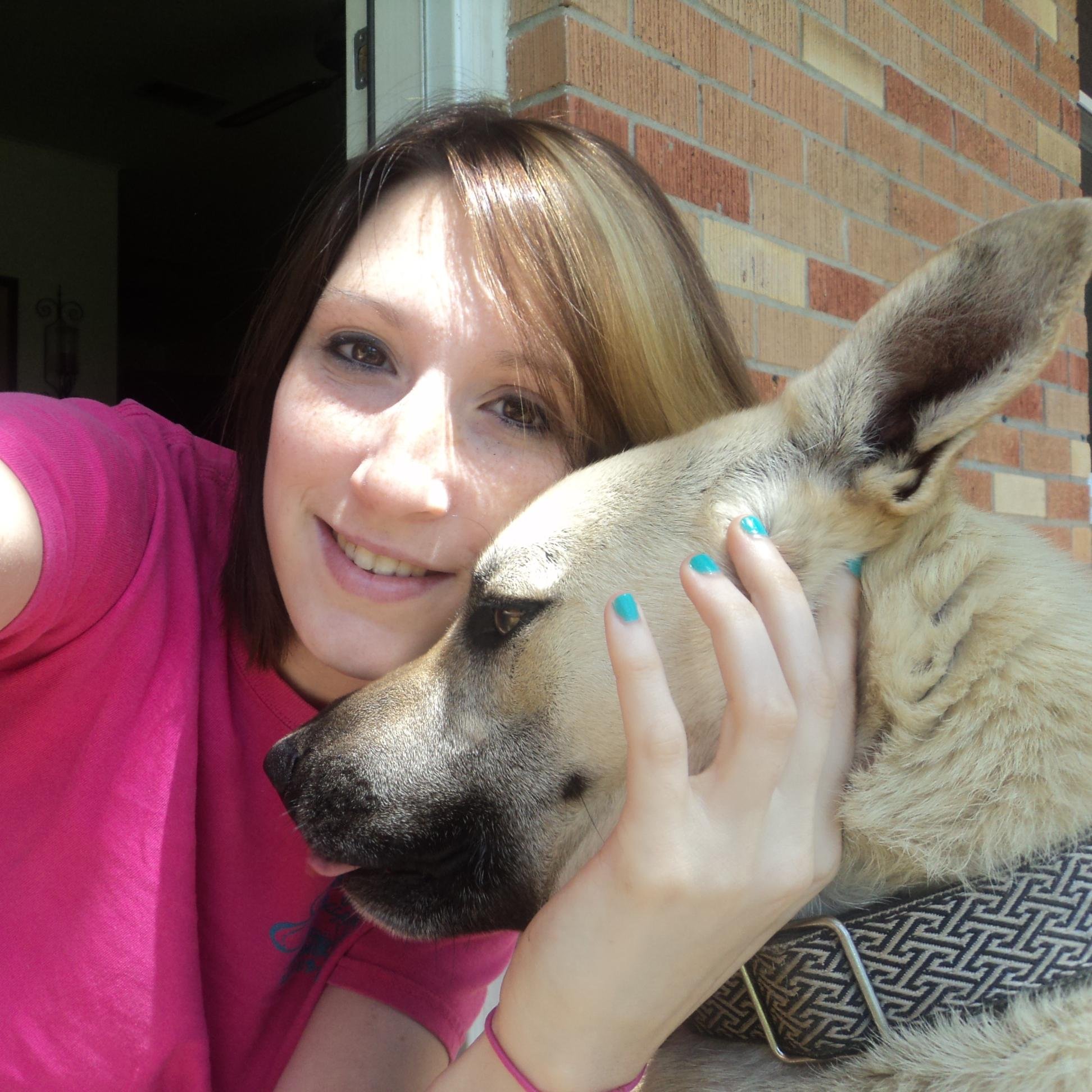 AnnaMcGee20's profile picture. I love my God, my children, and my dogs!