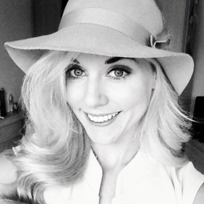 ellenmay_mcevoy's profile picture. Fashion fanatic, digital marketer, yoga teacher, dog lover. Community manager @Primark. All typos and nerdy tweets are my own!