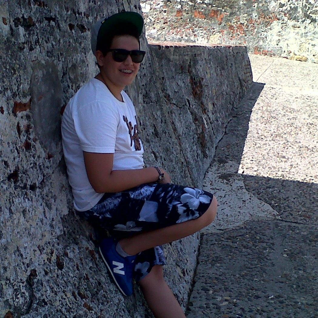 danilo_espinel's profile picture. Convención.      Pin: 79F5E7AB