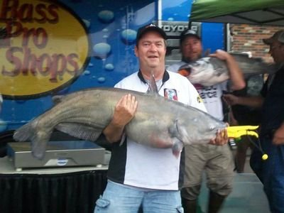 St. Louis Cardinals fan. Also Mississippi State Bulldogs, Kevin Harvick, Raiders, Cowboys, catching big catfish, horror and dogs. Mostly the Cardinals thing.