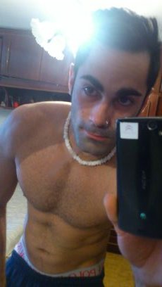 Soy el novio que toda madre quiere para su hija. Buscando a la princesa de mi vida desde el año 90. ¿DONDE COÑO TE ESCONDES FELICIDAD?