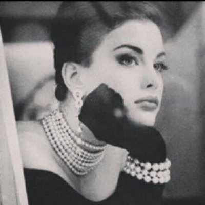 الحزن عنصر ضروري لنكون بشرا.
