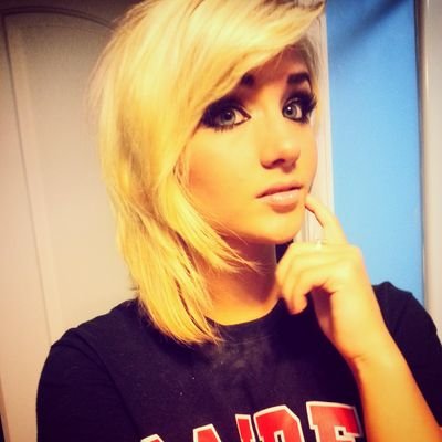 UrDreams_UrLife's profile picture. ..