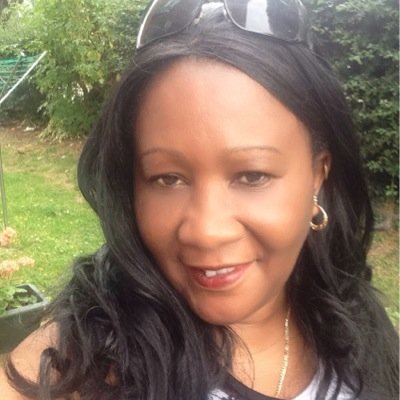 Marie04016400's profile picture. 