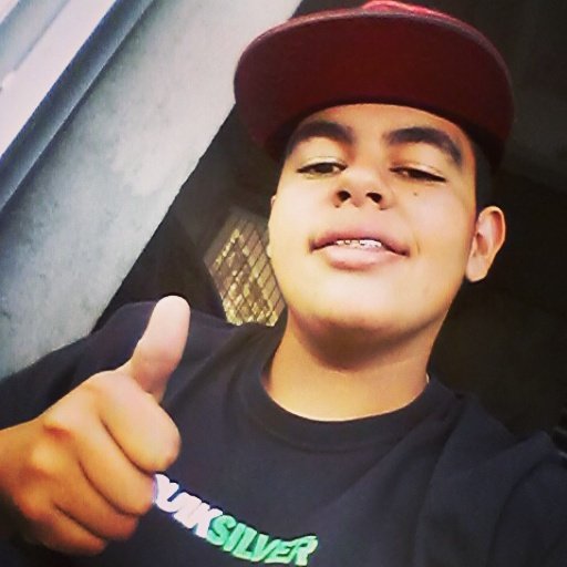 Neem Meelhor , Neem Pioor . Apenas Diferente (y'