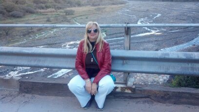 soltera, amigable,simpatica,