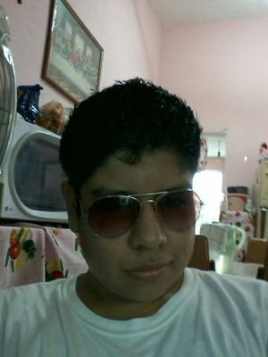 Saxofonista Versatil Jarocho INSTAGRAM: miguel_mikysaxo