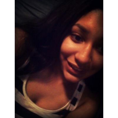 @lexie_pooh__  .Follow me on insta
.Senior
.17
.Single