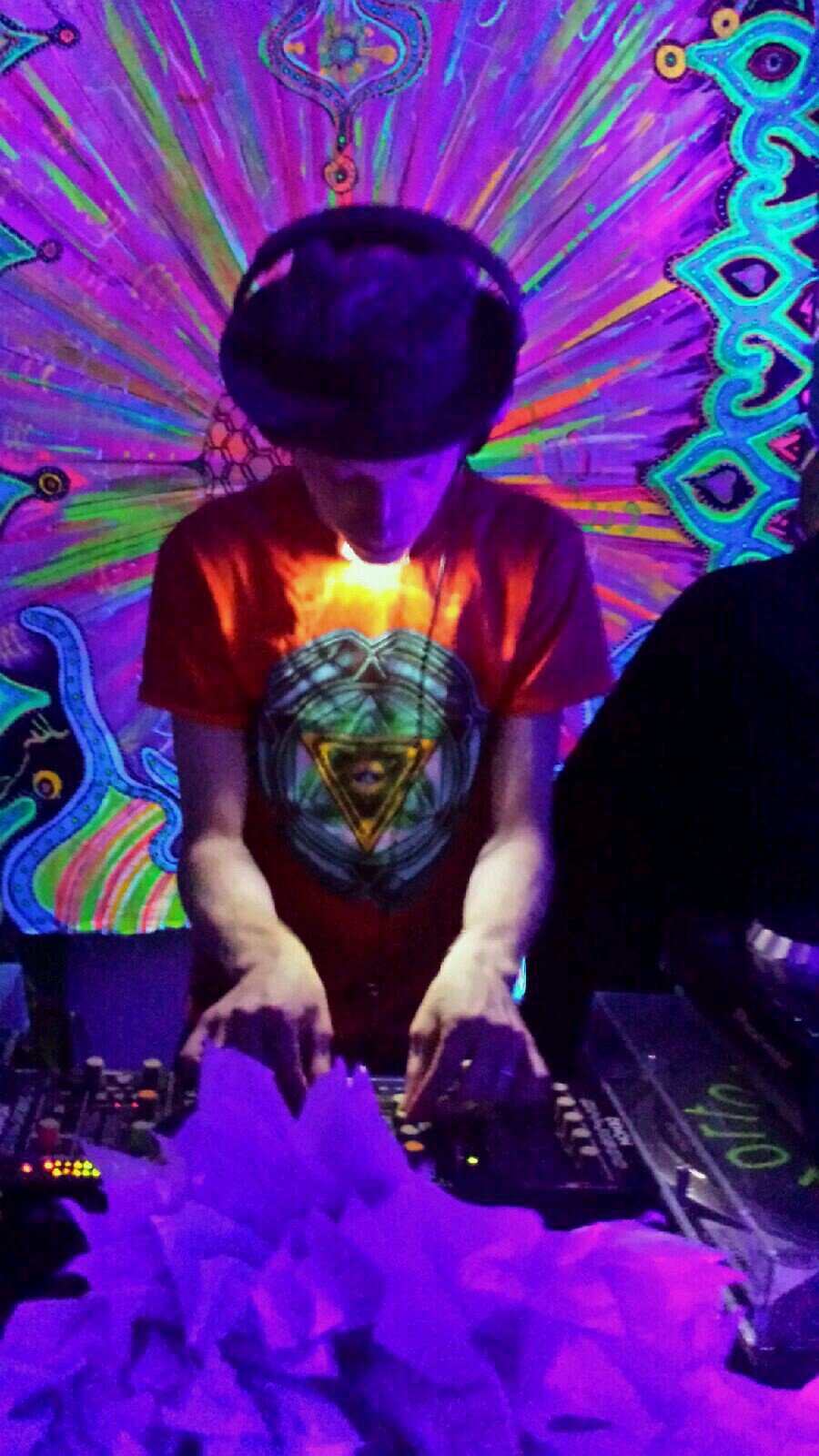 maddhatter915's profile picture. NY based psytrance Dj follow me here to stay posted on upcoming events, new sets and my weekly top 5.