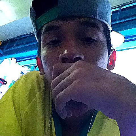 Sigam me no instagram : @Rogersousa2 
Me adicionem no facebook : Roger Sousa