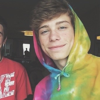 i don't do bios, i do jack dail ⠀⠀⠀⠀⠀⠀⠀⠀⠀⠀jack & luke follow — july