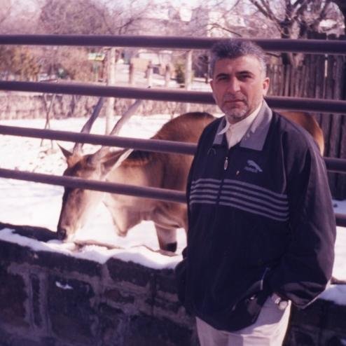 خريج الجامعه الاردنيه