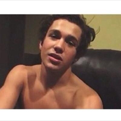 axstinmxhonee's profile picture. Austin Mahone is my literal life