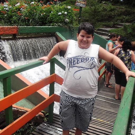 gosto de pasiar brincar e etc