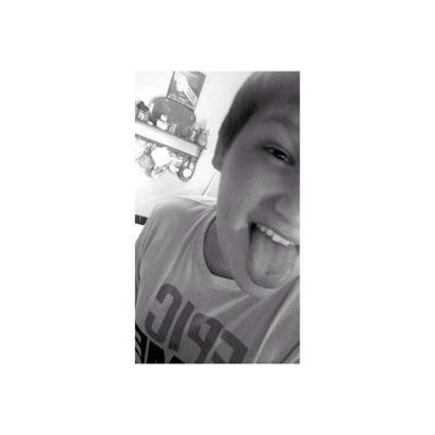 Zammn
Chuuu follow me