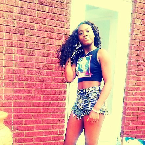 Got a mind filled with moneyAnd A heart full of demonds