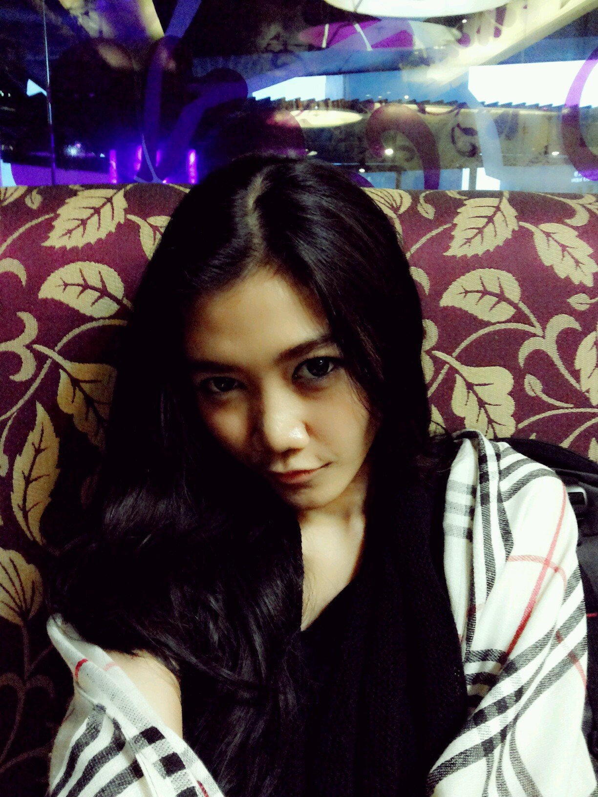 menjadi wanita yang dihormati lebih baik dibanding menjadi wanita yang diminati kaum Adam dan aku ingin menjadi wanita yang dihormati