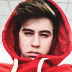 me chama de mendes e me joga no shawn matt com força e me cameron