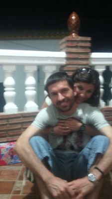 Viviendo la vida a mi manera, pero sin dañar a mi entorno!!
Recuerda no todo lo que vemos y nos cuentan es real, cuestiona lo todo e investiga por tí!!