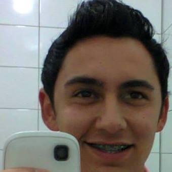 é necessário sempre acreditar que um sonho é possivel,que o céu é o limite,e que você truta é imbatível ♫
