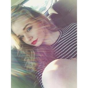 DaringHelcnaEPA's profile picture. ☺ zombies eat brains, you’re safe ☺