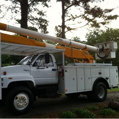 Owned by Tyler and Avery Ross. We are here for all your tree needs!