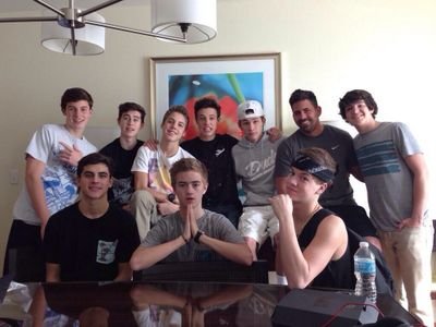 I love long romantic walks to the fridge.                 0/12. 0/6. 0/1 Magcon. O2L. Justin.