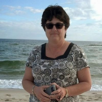 SandyZirkle's profile picture. 