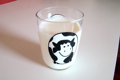 milk_none's profile picture. 