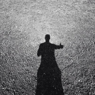 HennyHennypfaff's profile picture. I taught I taw a putty tat. Is that a tweet? Or a tweety bird? And is there a difference?