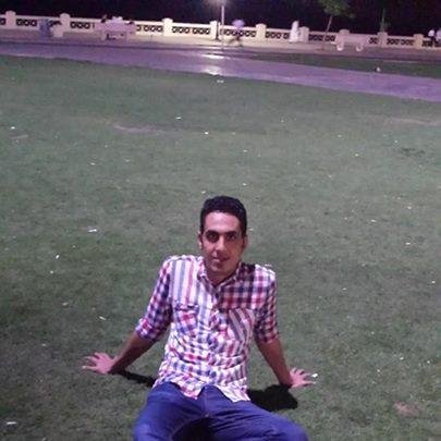 لن أحاول ان أغير نفسي لأجل أي شخص ولن أعبث بشخصيتي لأرضي الآخرين ان لم
تعجبك شخصيتي فليست مشكلتي فغيرك يعشقها