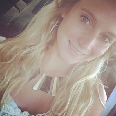 DeenaNo13's profile picture. #Deenaslove @deenaNo13