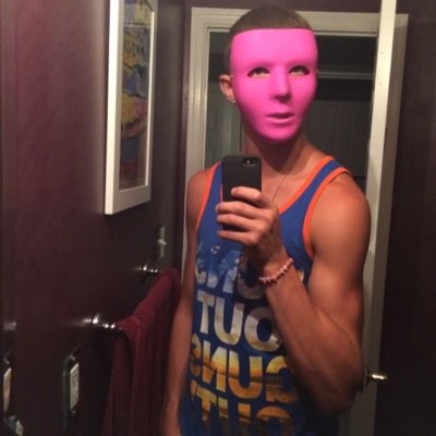 ryannwalters97's profile picture. @alaynaroseee❤️