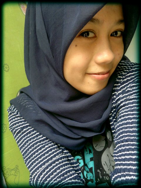 tivvaAviandarii's profile picture. saya adalah saya , dan tdk akan mau di bandingkan atau disamakan dengan orang lain (ɔ ˘⌣˘)♥(˘⌣˘ c)