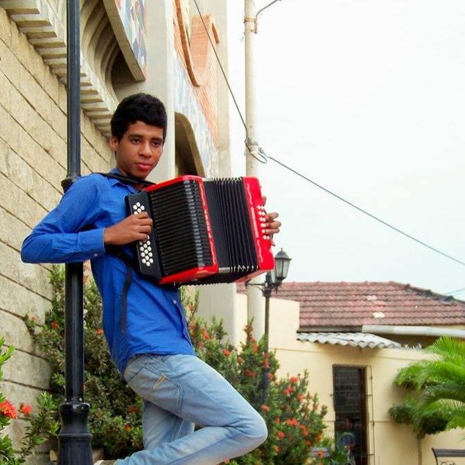Soy Amante De La Musica Vallenata e Interpreto El Instrucmento Que Lo Representa EL   ACORDEON♥
 
 https://t.co/xg004osnDS