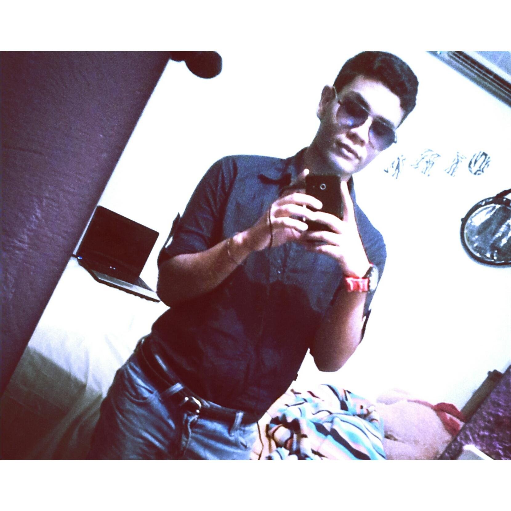 josseM19's profile picture. 