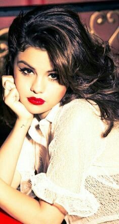 a_burruss's profile picture. 