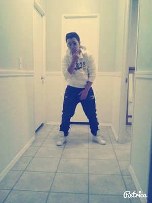 kik:yolo171041 or kevin171041