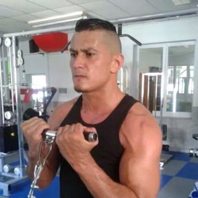La vie c'est comme la Boxe, avance encaisse et progresse ..