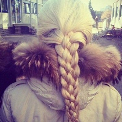 LittleBitsofLov's profile picture. Creative Director behind luxury dog accessories brand Harper And Hugo. The Original Dog Necklaces for fashionable fur-balls. Insta @HarperAndHugo