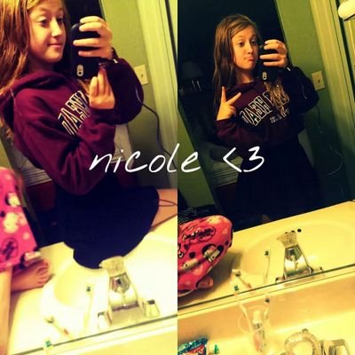 MY NAME IS NICOLE BUT YOU CAN CALL ME KIKI -----Instagram : __kikicx  / facebook: NicoleCx 
    NASH GRIER IS THE BAE ;)