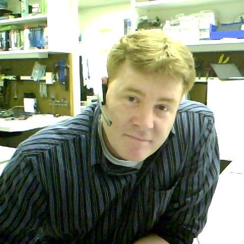 tyroniuz's profile picture. Still just me.....