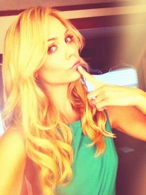 I Help Write Scripts For WWE Superstars And Divas. Yeah, I'm Part Of WWE Creative. Please Don't Try And Hurt Me.. [RP/FL]