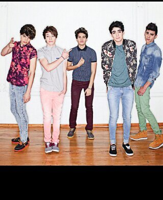 CD9MXOfficial's profile picture. Una chica de 16 acosadora de 5 #LocosPorLaMúsica.  0/6
