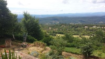 The most underrated region for wine-foodtravel. 600 wineries in 13 regions wait for your visit. Tourguide for trips iin the Var and Cote Provence (06 en 83).