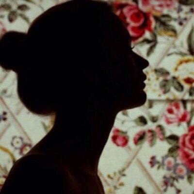 أتكلم ببرائه ويفهمونني بخبث        عفوا ؟!  ...لست مسؤوله عن إعاقتكم النفسيه ¤♡