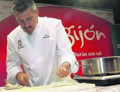 Inquieto, de gustos eclécticos y amante de la vida.