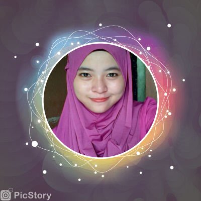 State University of Surabaya,
  Management of Education '11 . Just an ordinary girl :)